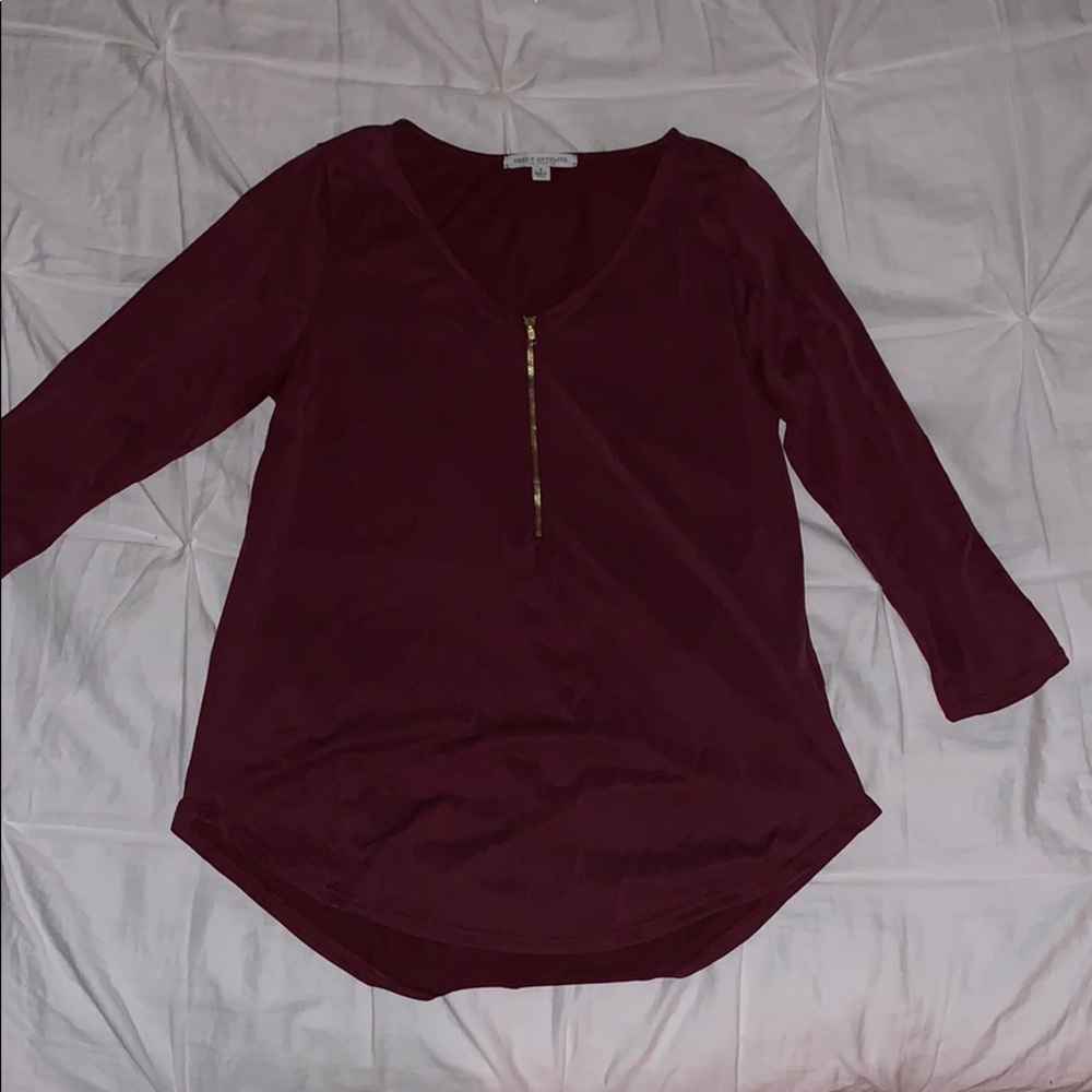 Green Envelope Burgundy Gold Zipper Top